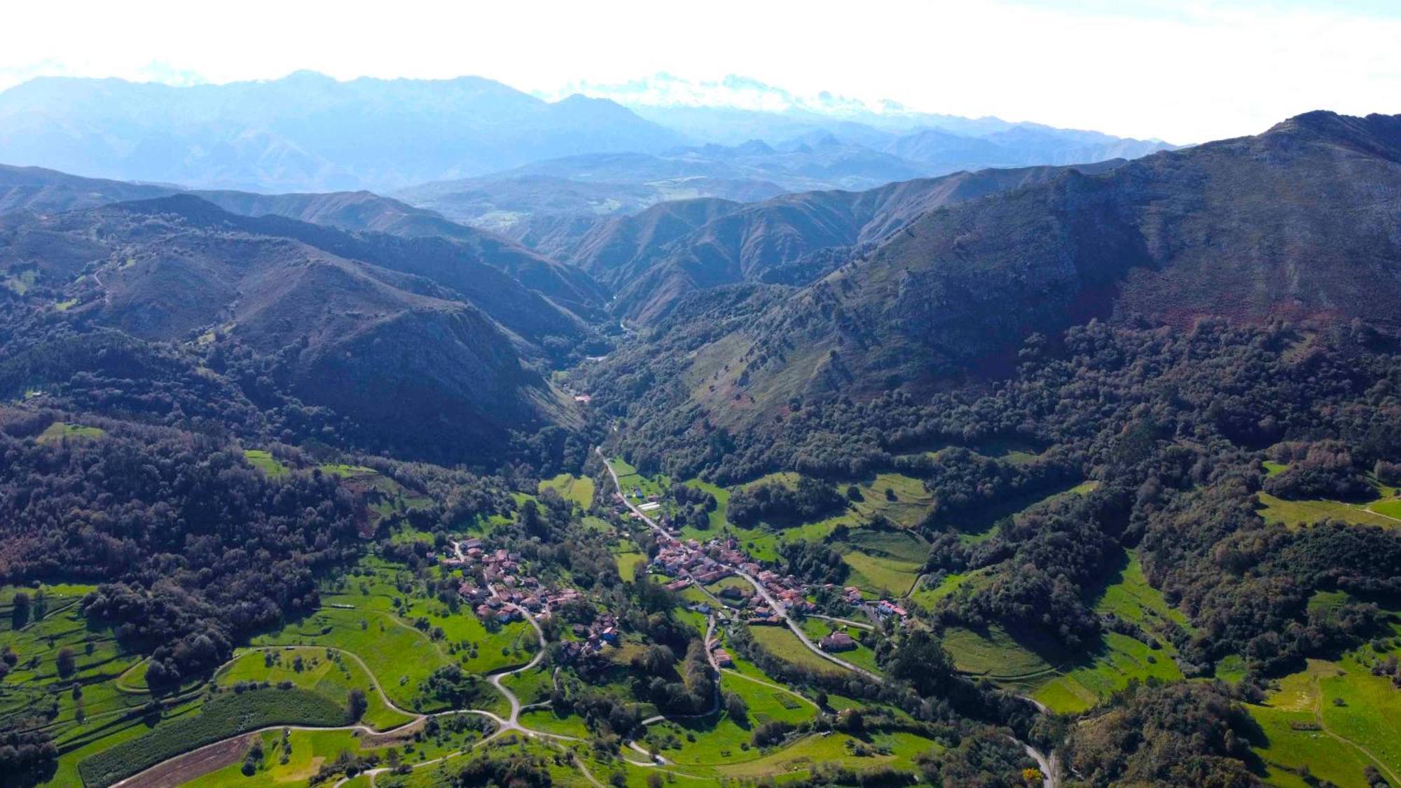 La Bolera Paraiso Astur 利亚内斯 外观 照片
